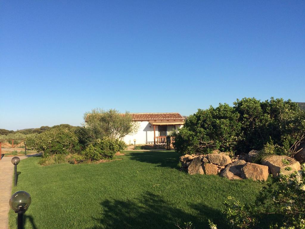 Agriturismo Mieleamaro Vila Olbia Exterior foto